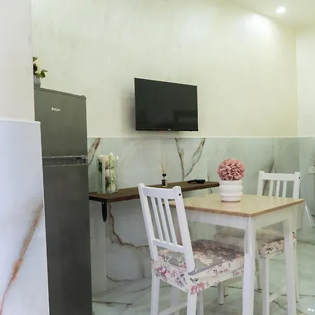 Paradise House Дом отдыха Неаполь